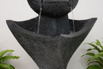 Garden Ornaments Outdoor Water Fountain Solar Garden Fountain