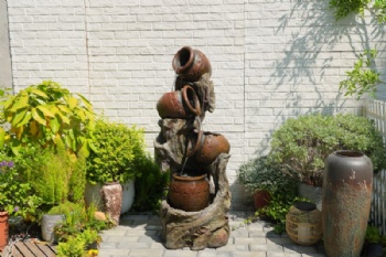 Custom Jar Decorative Resin Garden Water Fountain